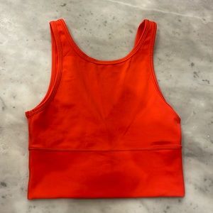 LULULEMON power pivot top!!